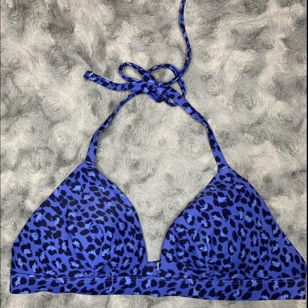 Blue leopard bikini top